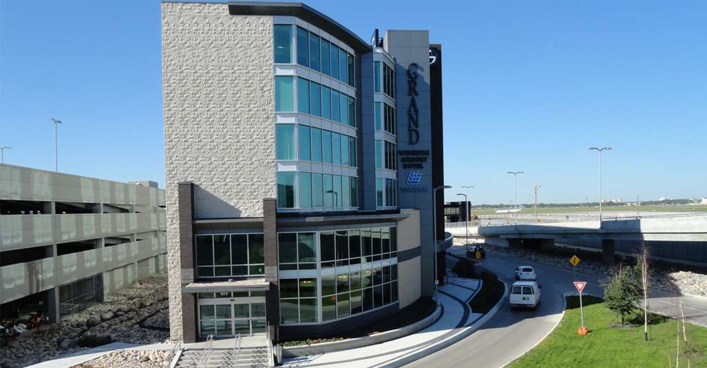 The Grand Winnipeg Airport Hotel By Lakeview Екстер'єр фото