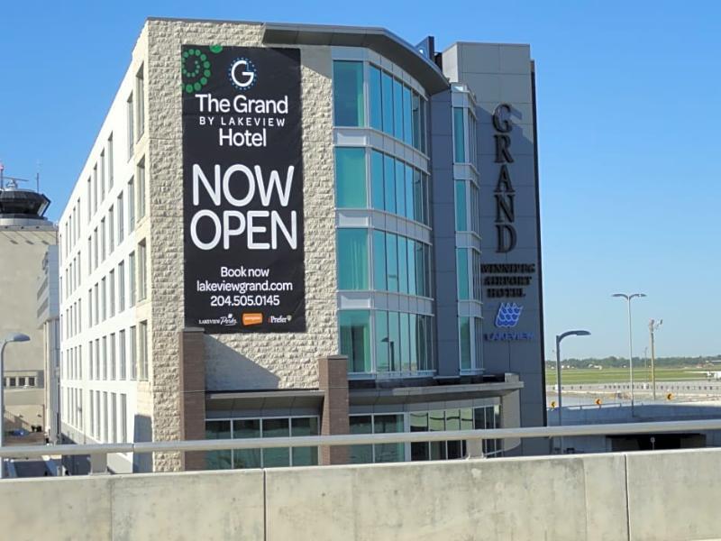 The Grand Winnipeg Airport Hotel By Lakeview Екстер'єр фото